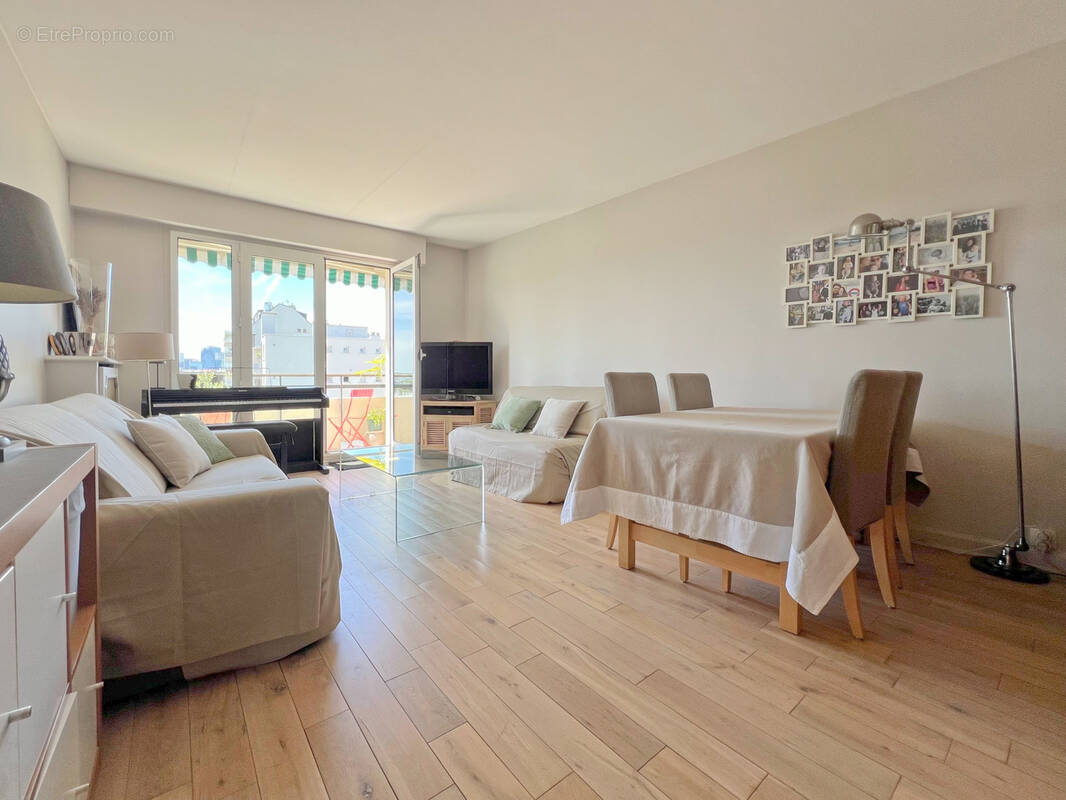 Appartement à ASNIERES-SUR-SEINE