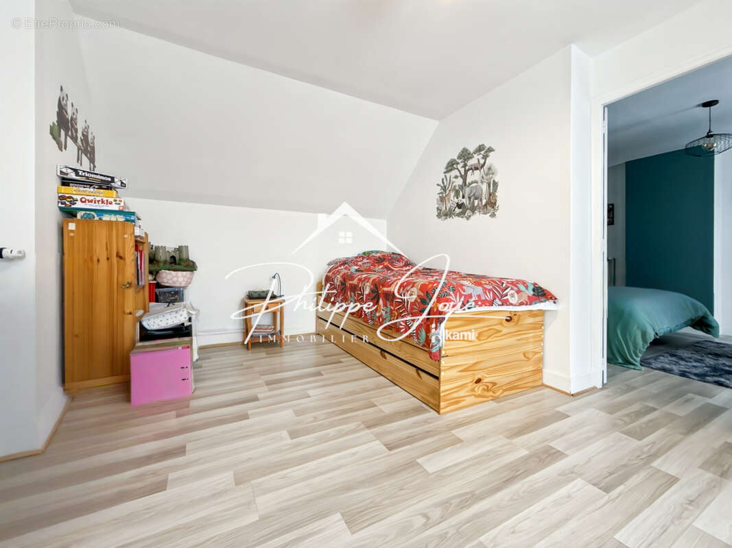 Maison à SAINT-MAURICE-AUX-RICHES-HOMMES