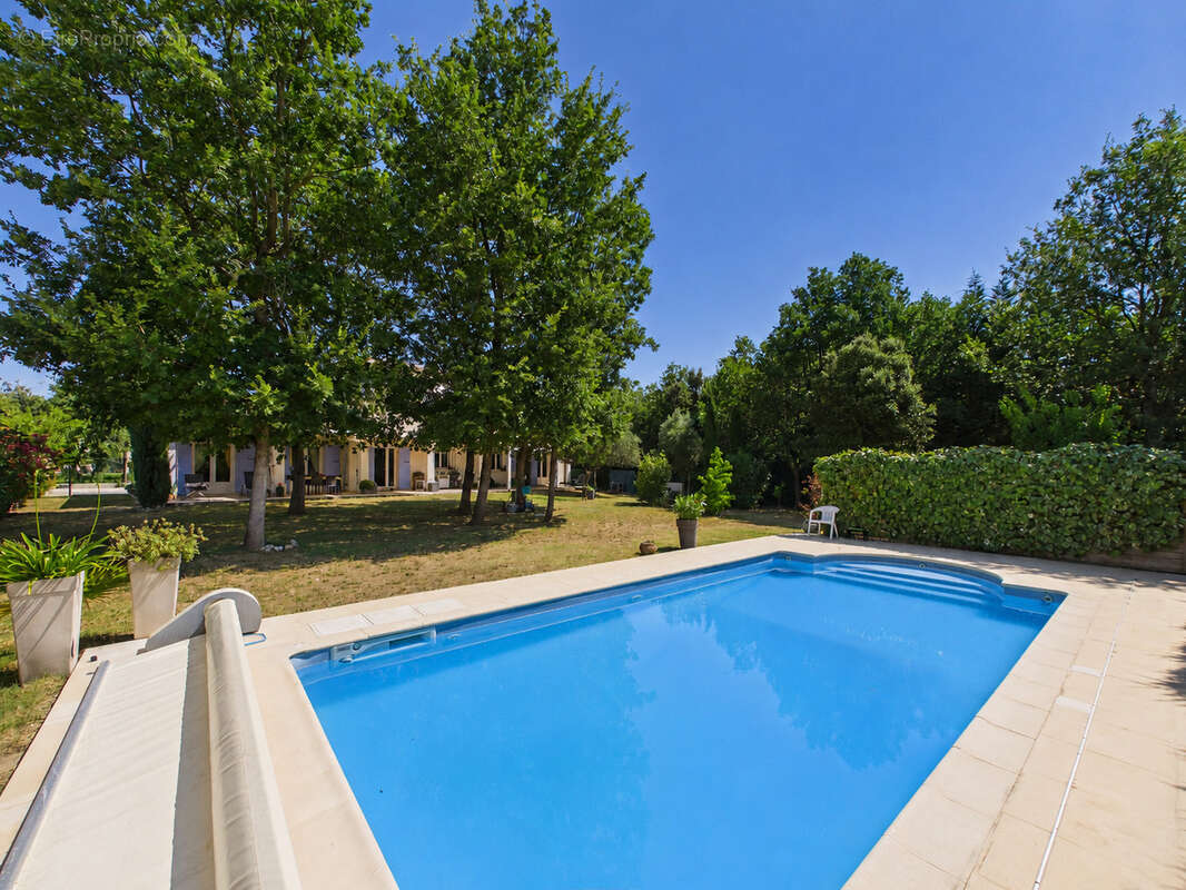 Maison à GRIGNAN