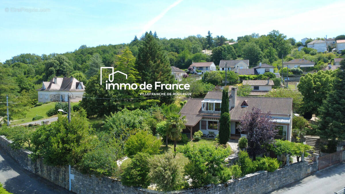 Maison à VILLEFRANCHE-DE-ROUERGUE