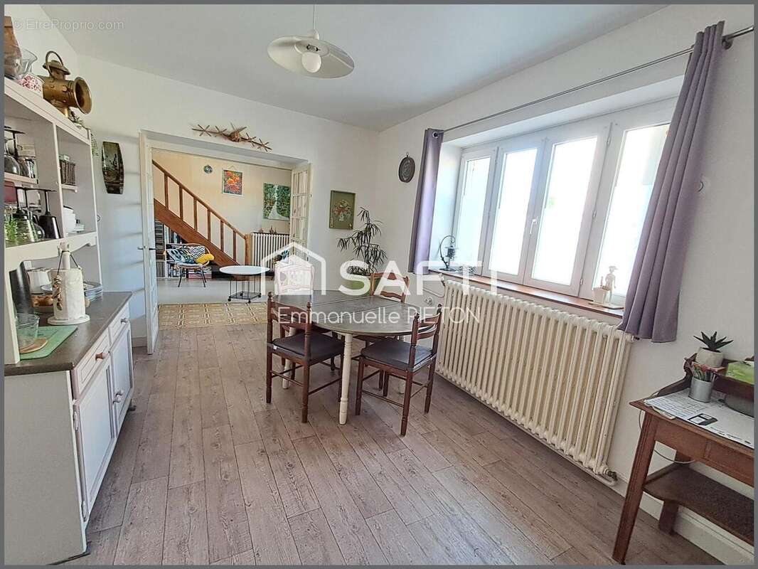 Maison 110 m² à Yversay  - photo 2