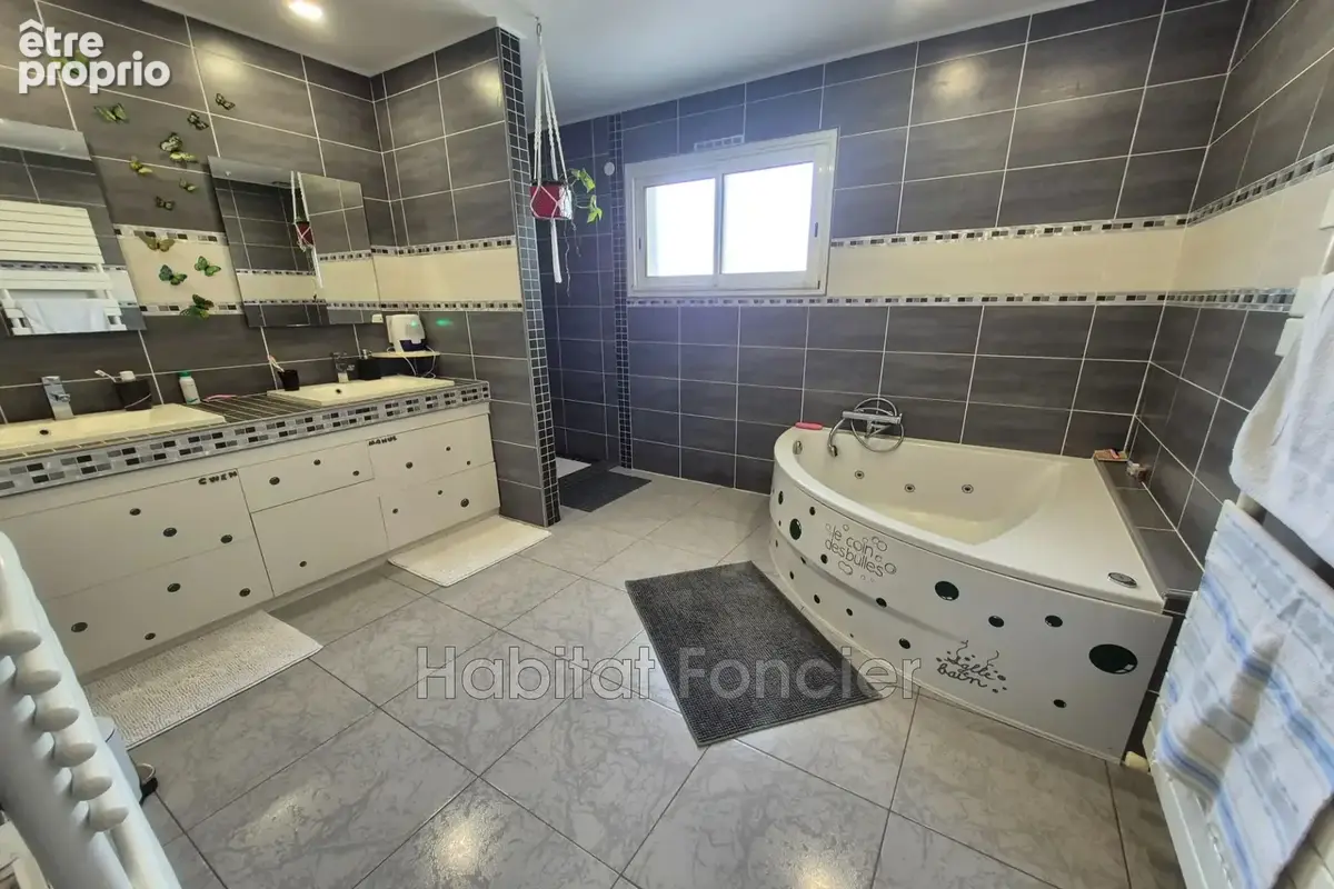 Maison 160 m² à vendre à Canet-En-Roussillon (66140) - photo 8