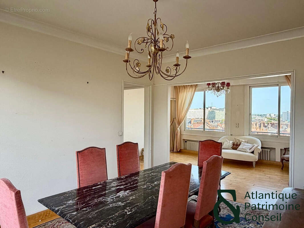 Appartement à NANTES