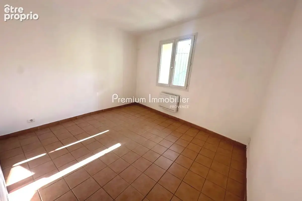 Appartement 2 pièces 41 m² à vendre à Le Puy-Sainte-Reparade (13610) - photo 3
