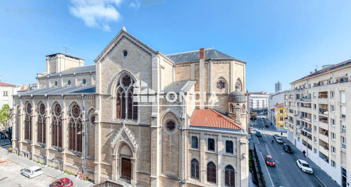 Appartement à LYON-7E