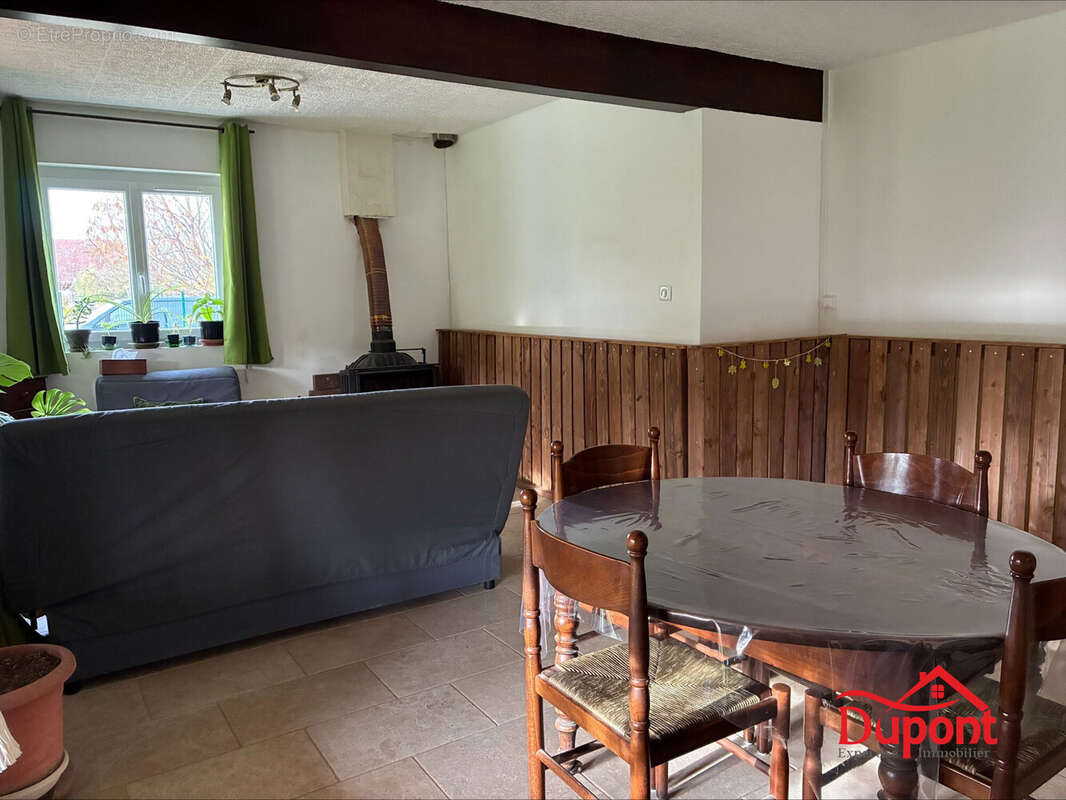 Maison à AIX-EN-OTHE