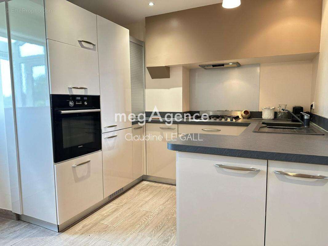 Maison 14 pièces 280 m² - photo 5