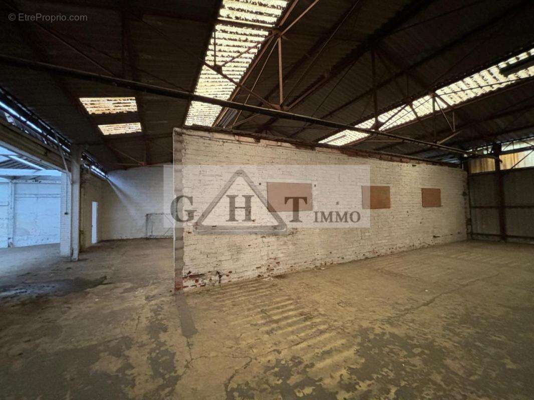 Commerce à SAINT-MAUR-DES-FOSSES