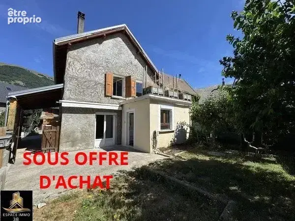 Maison à NOTRE-DAME-DE-VAULX