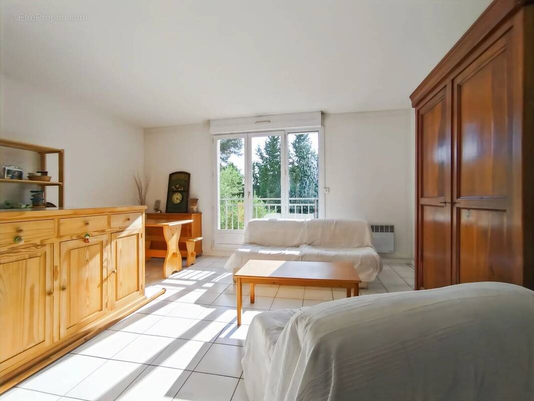 Appartement à JUVIGNAC