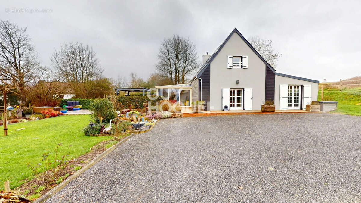 Maison à MARCEY-LES-GREVES