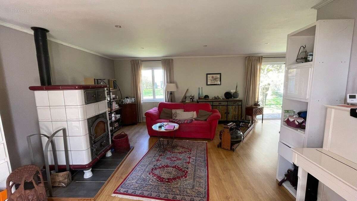 Maison à MESNIL-SAINT-NICAISE