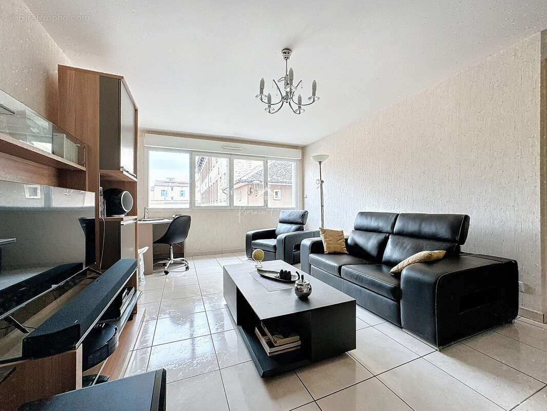 Appartement f2 de 52 m2 avec garage et ascenseur dans résidence de standing - photo 3