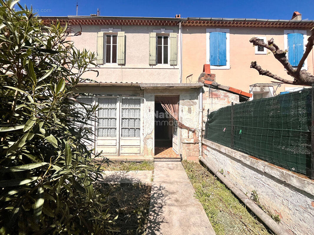 Maison à CHATEAURENARD