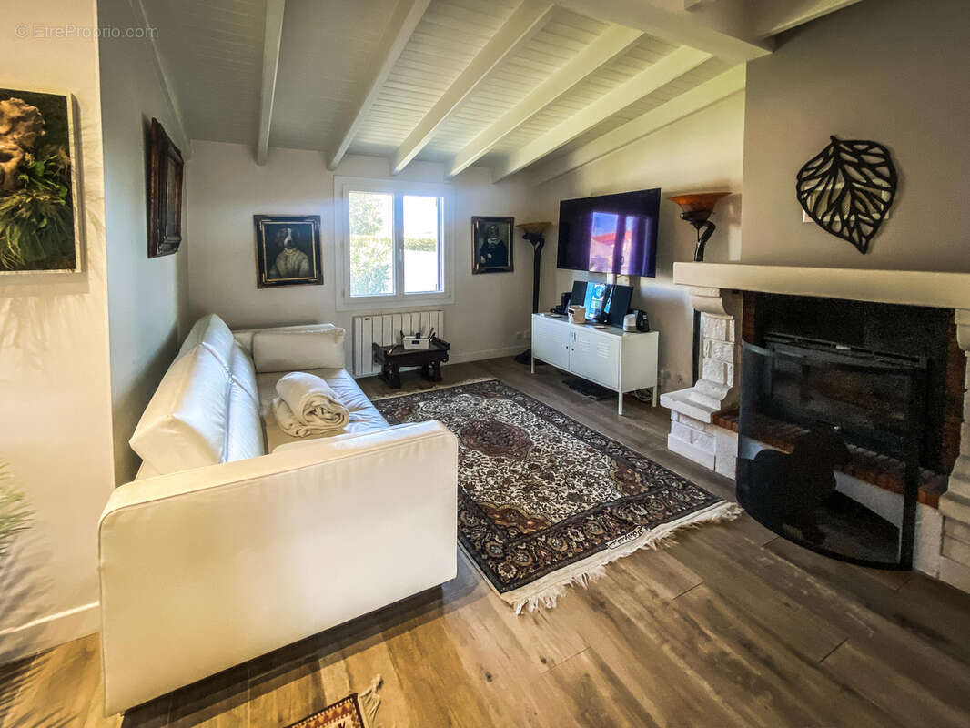 Maison à VAUX-SUR-MER