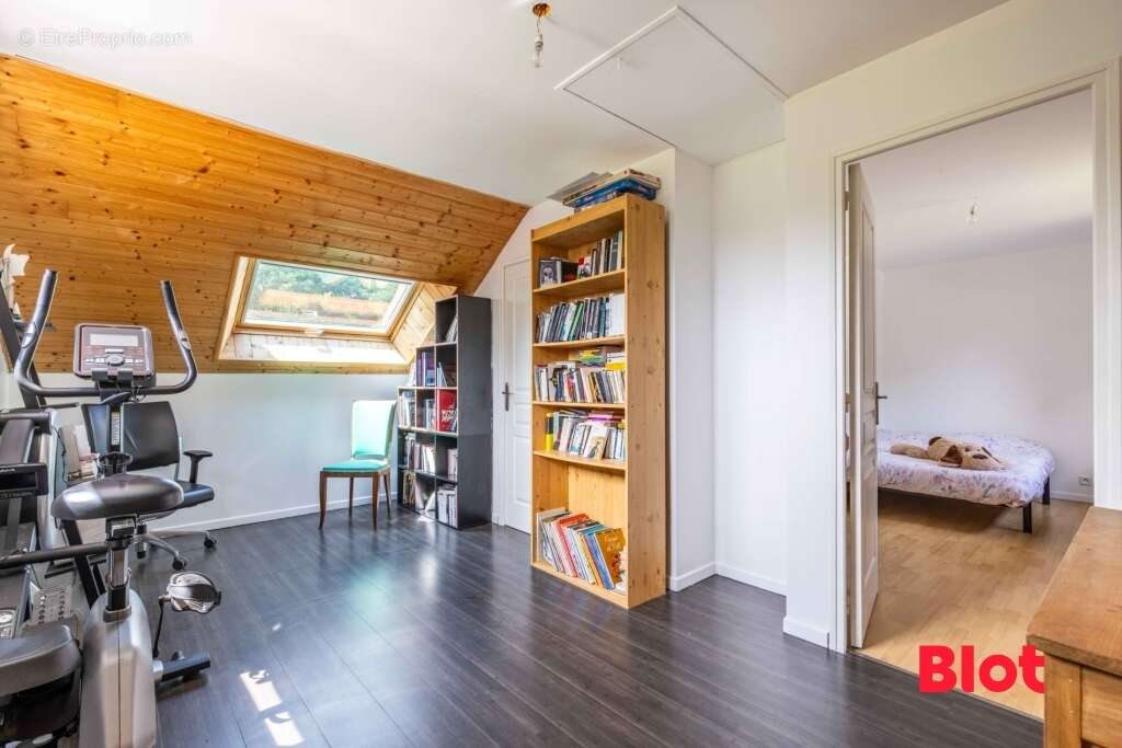 Maison 147 m² à Erce-Pres-Liffre  - photo 9