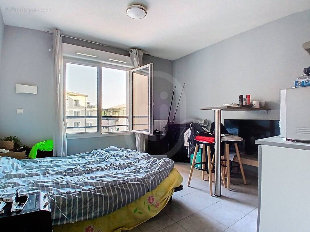 Appartement à JUVIGNAC