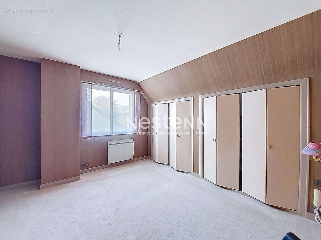 Maison à SAINTE-LUCE-SUR-LOIRE