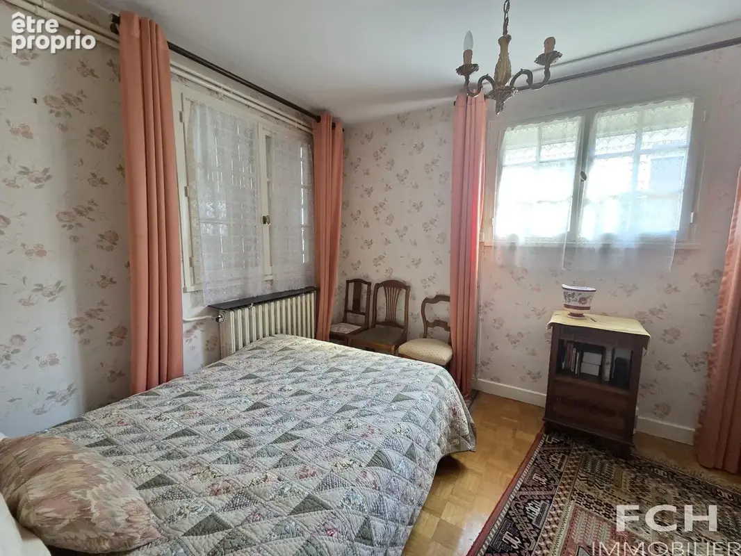 Maison avec vue dominante, 4 chambres, garage - photo 14