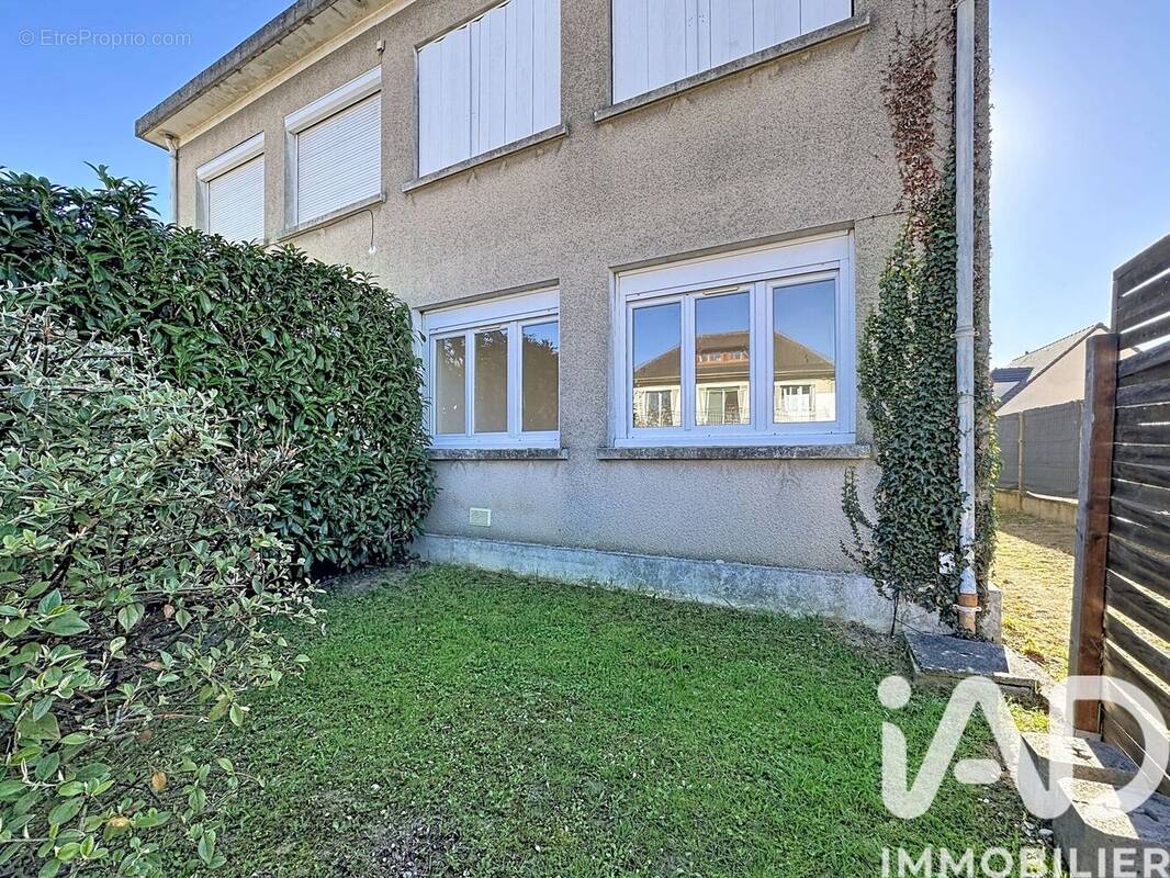 Photo 1 - Appartement à LARDY