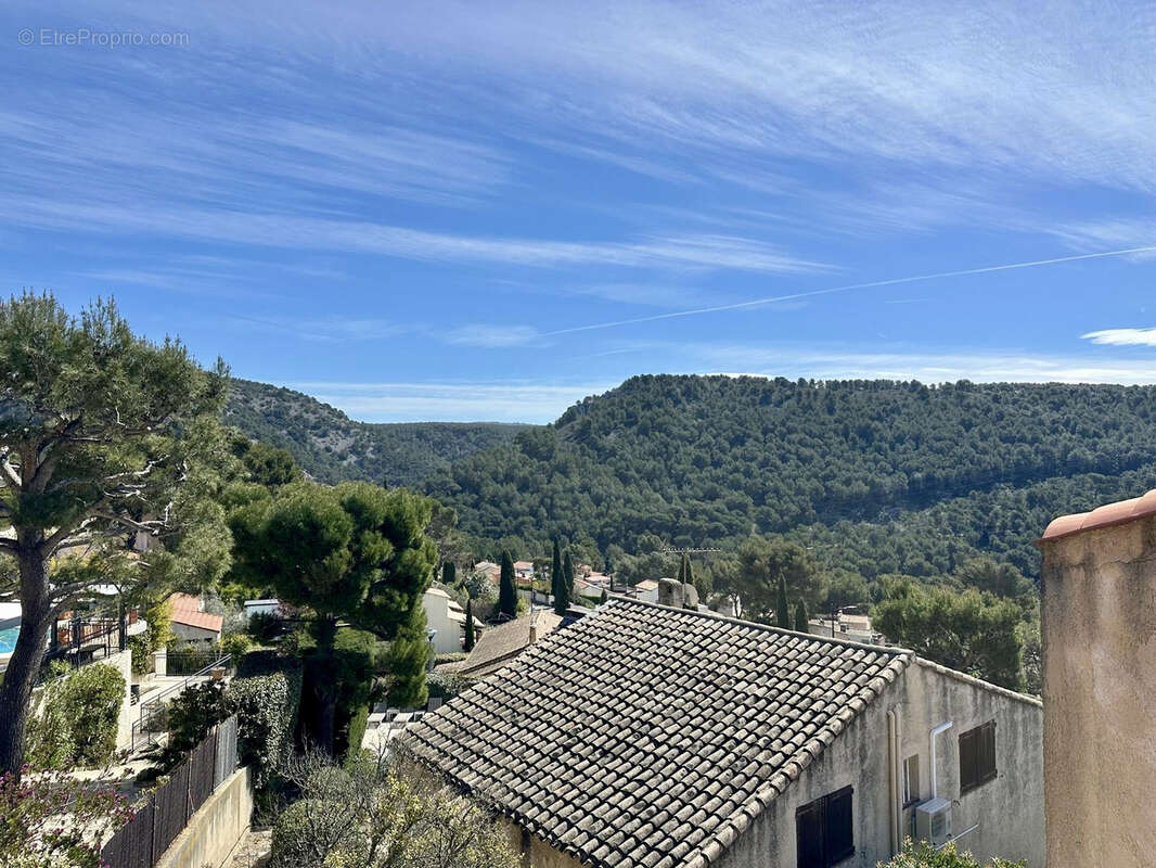 Maison à CARNOUX-EN-PROVENCE