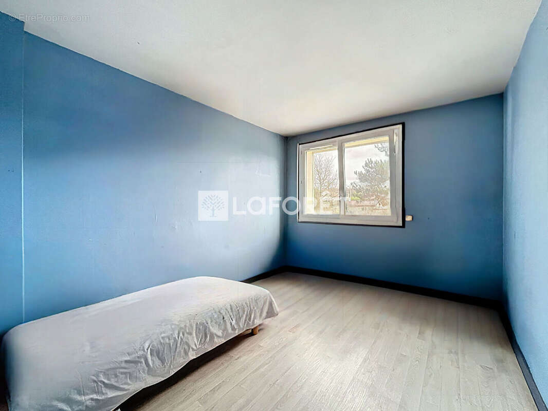 Appartement à SAINT-MICHEL-SUR-ORGE