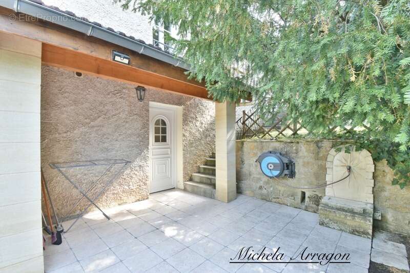 Maison à SARLAT-LA-CANEDA