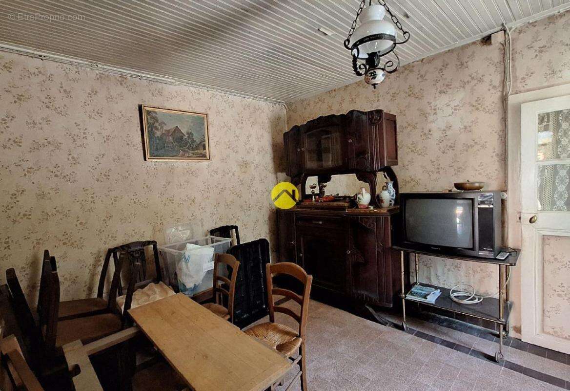 Maison a renover en campagne - photo 6