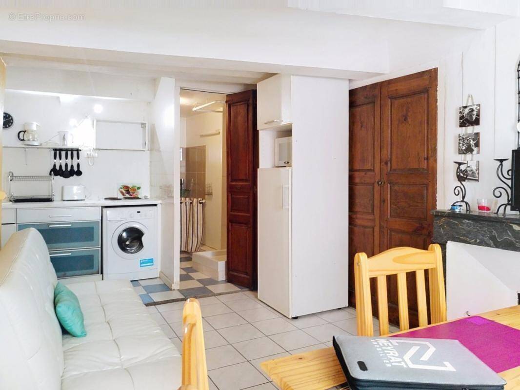 Appartement à FAYENCE