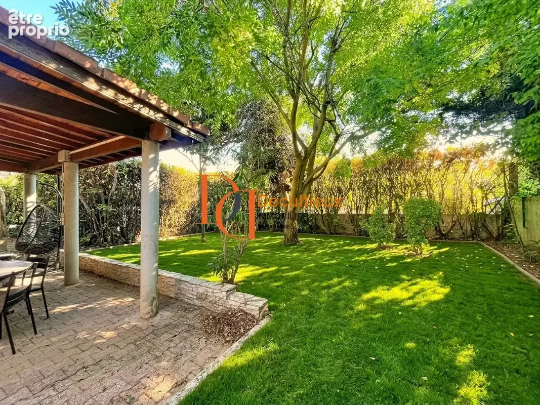 Maison 5 pièces 108 m² à vendre à Saint-Fons (69190) - photo 4