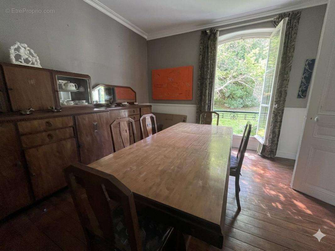 Maison à SACLAS