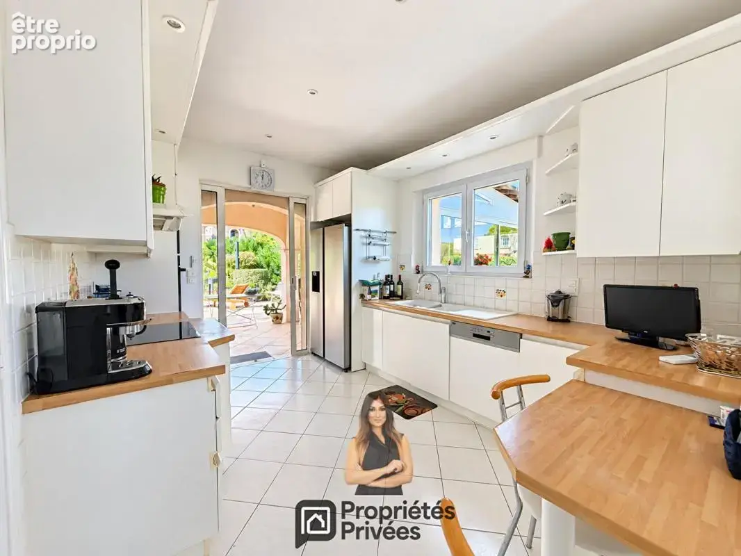 Villa plein Golf Saint Raphael 6 pièces 172 m2, jardin paysager et piscine - photo 18