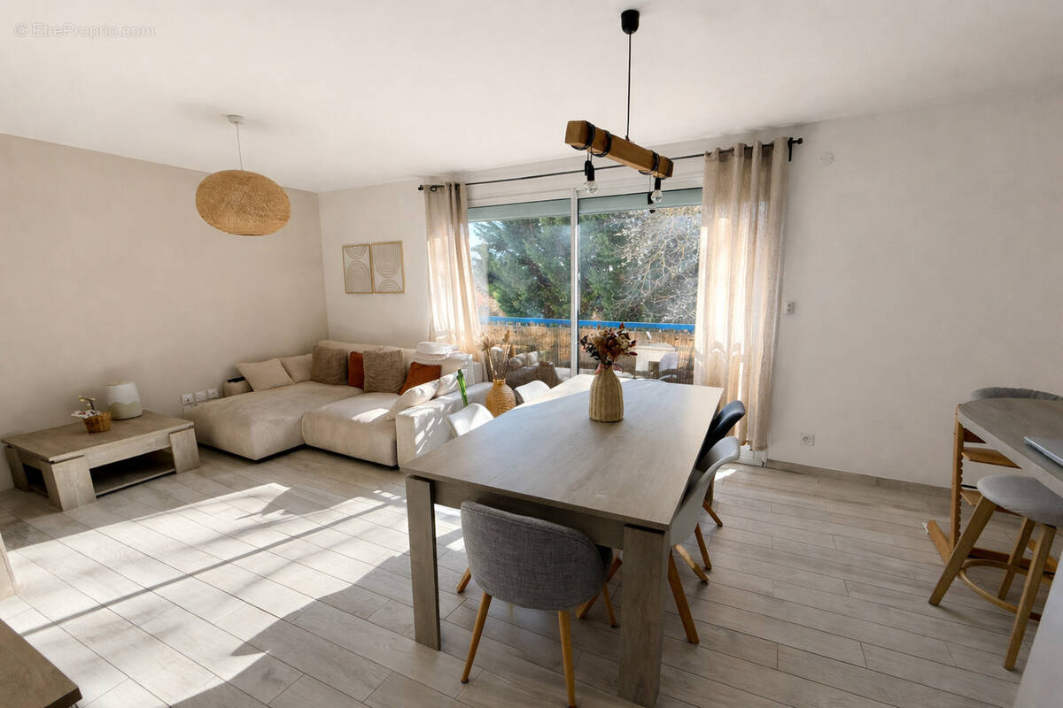 Appartement à SAINT-PRIM