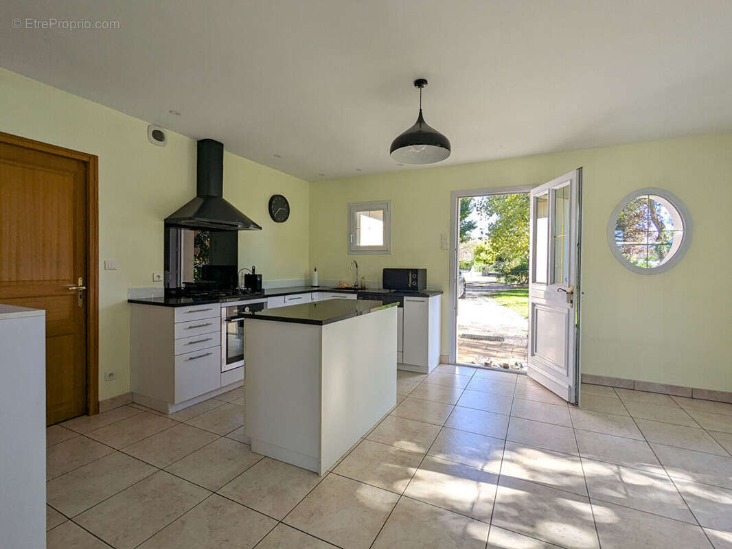 Maison à ROUVRES-EN-PLAINE