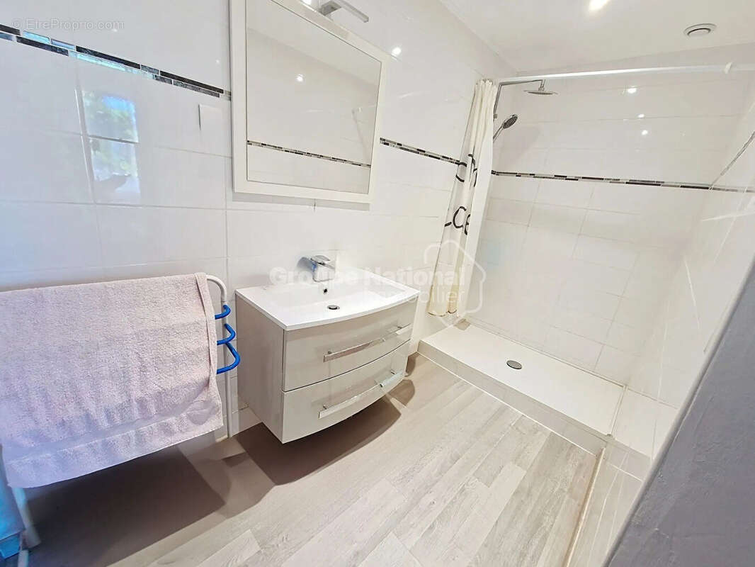 Maison à LE POULIGUEN