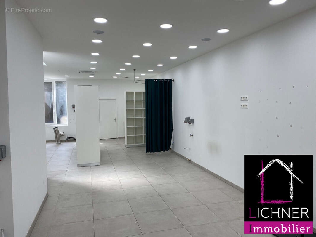 Commerce 109 m² à Forbach  - photo 2