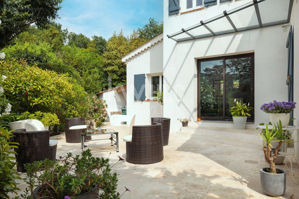 Maison à GRASSE
