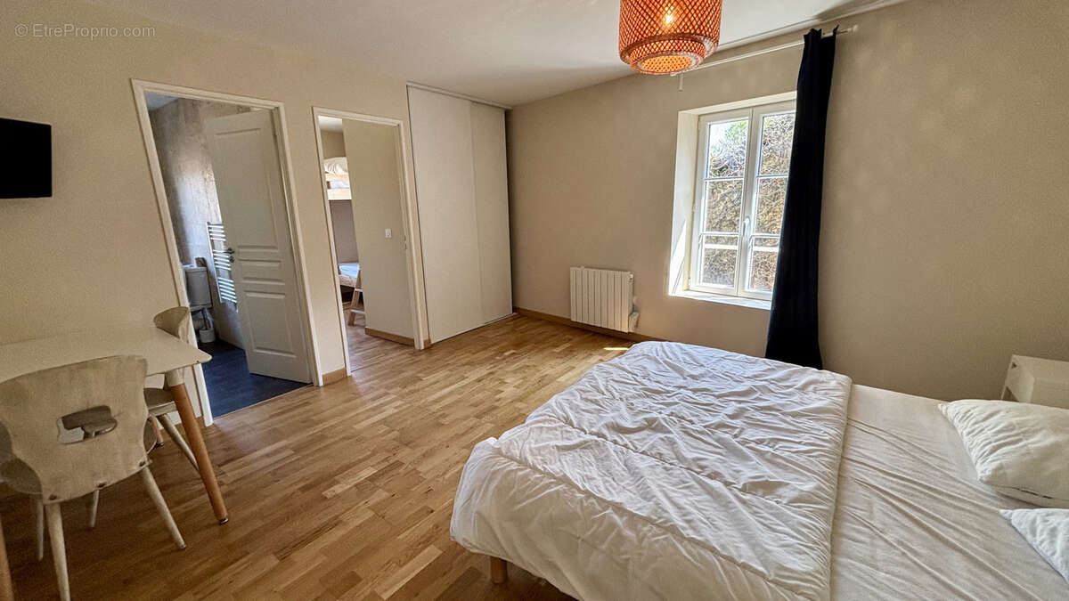 Maison à SAINT-BONNET-DE-VALCLERIEUX