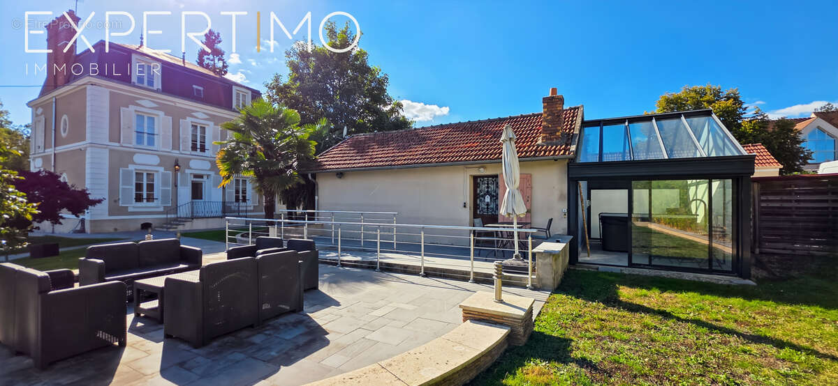 Maison à FORGES-LES-BAINS