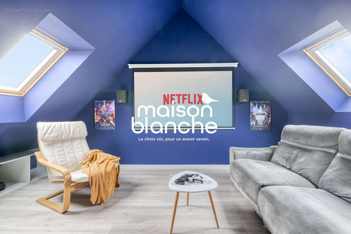 Maison à BRISSAC-QUINCE