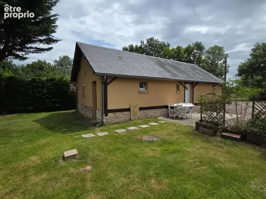 Maison Normande de 94 M2 avec un gîte de 45 M2 au calme sur un terrain de 7697 M2 - photo 4