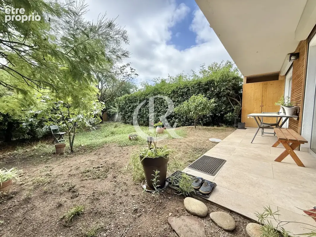 Appartement à HYERES