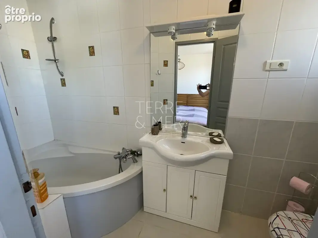 Saint Cyprien - Maison 6 pièces 150m2 + studio 31m2 - photo 12