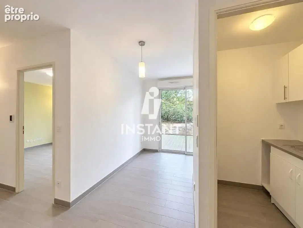 La Varenne - 3 pièces avec jardin et terrasse privatifs - photo 2