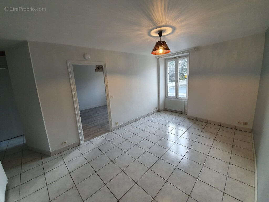 Appartement à MORET-SUR-LOING