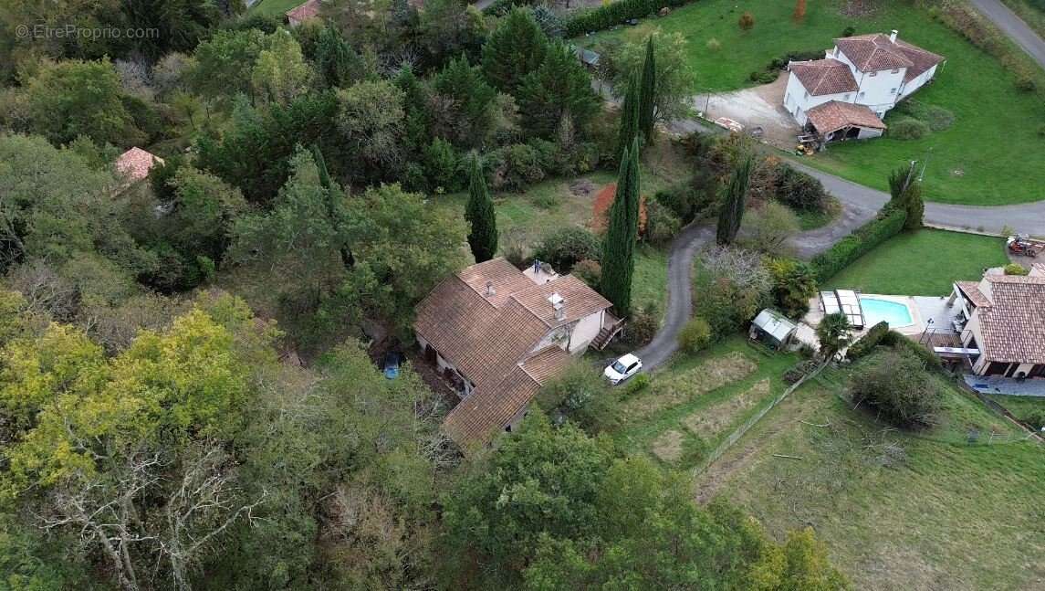 Maison à GAJAN