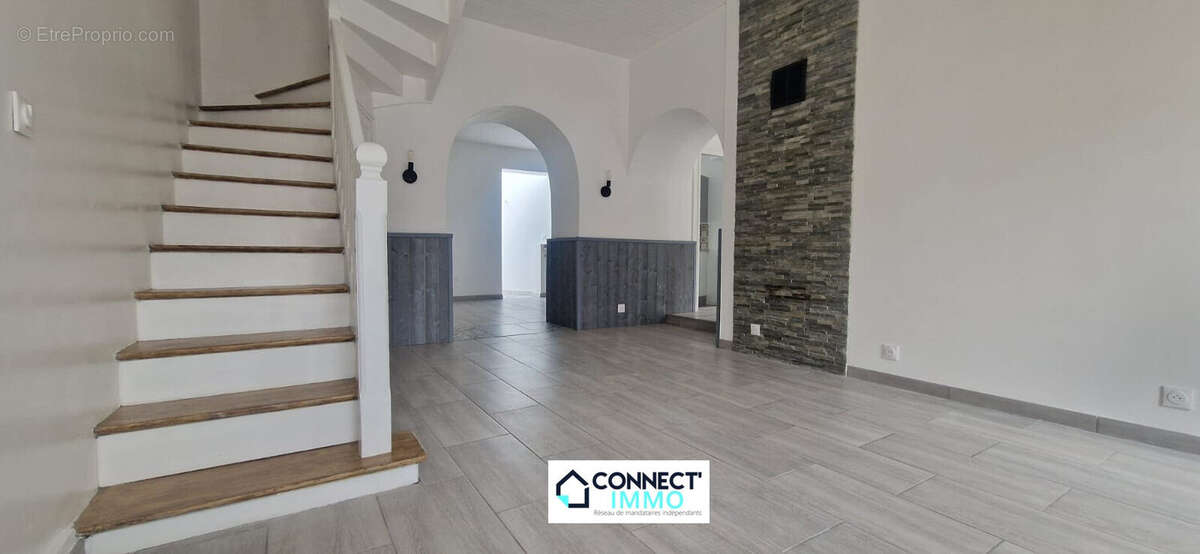 Maison à PLOUIGNEAU