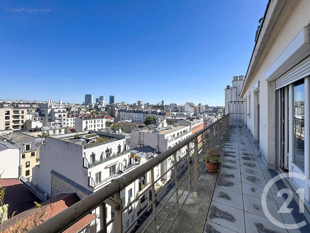 Appartement à PARIS-20E