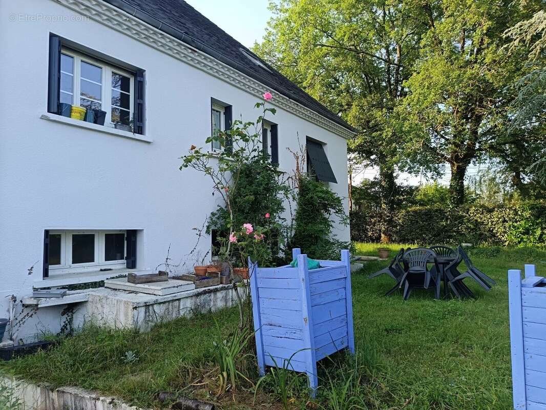 Maison à GOURDON