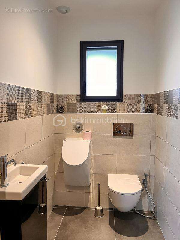 Maison à BLAINVILLE-SUR-MER